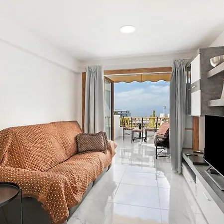 Apartment Geranios 407